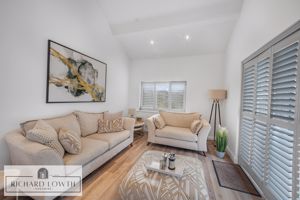 Lounge- click for photo gallery